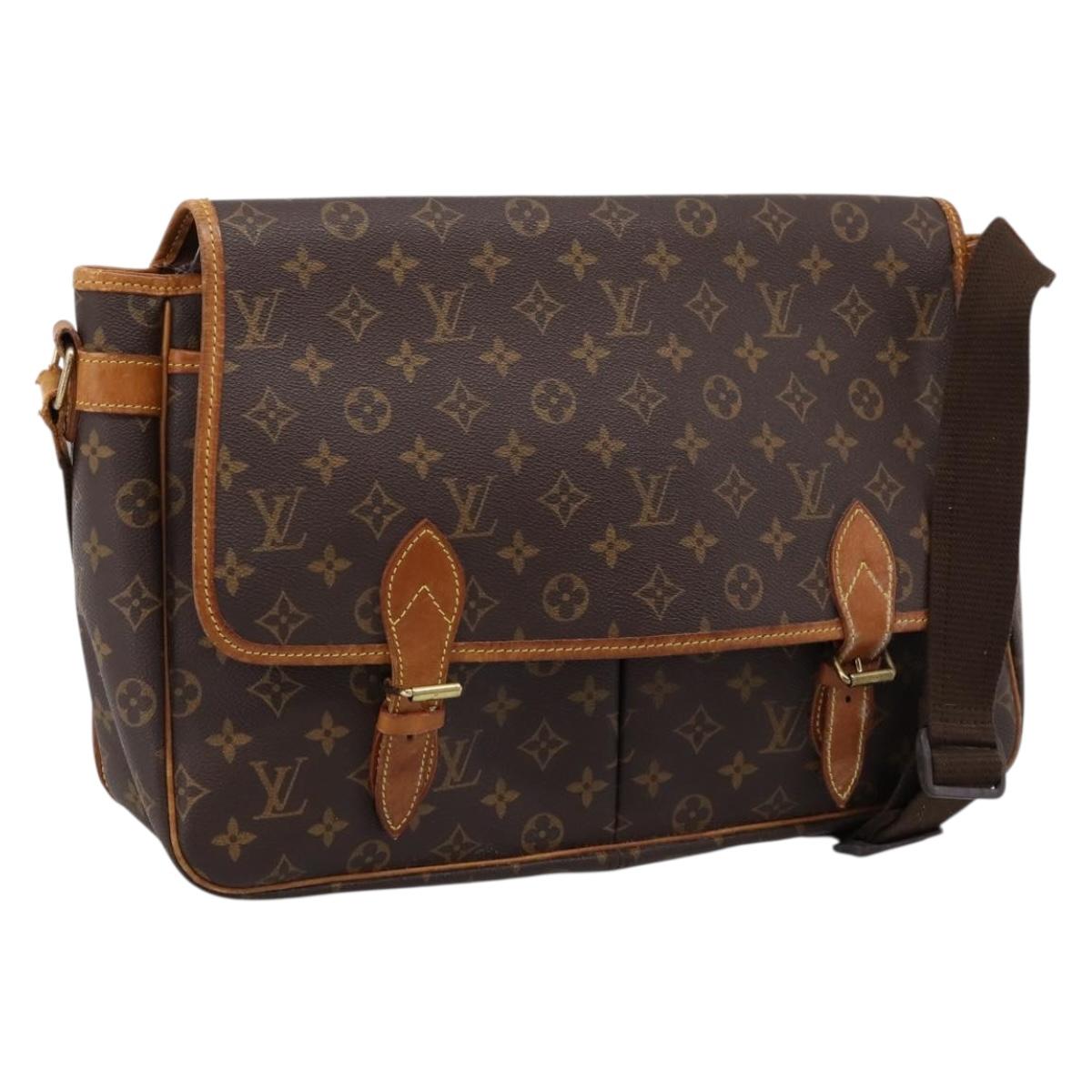 LOUIS VUITTON Monogram Gibeciere GM Shoulder Bag M42246 LV Auth ka6404