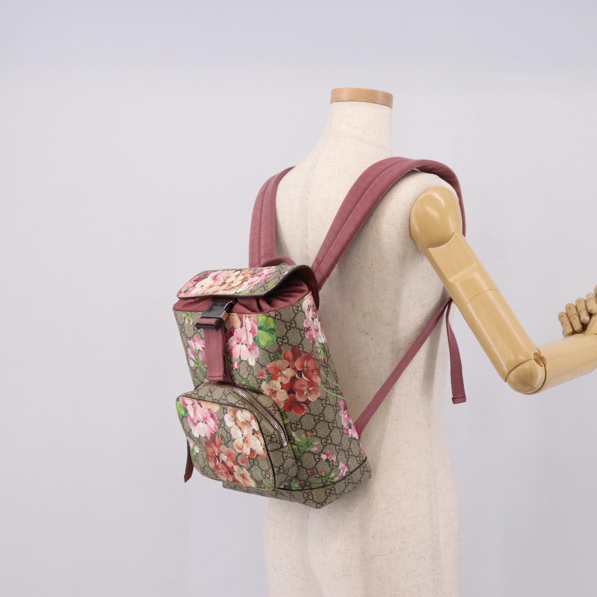 GUCCI GG Blooms Backpack PVC Leather Beige Silver 410544 Auth ka6474A