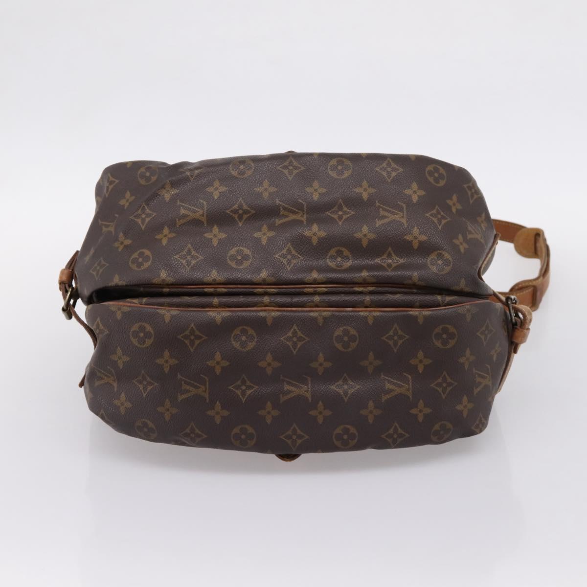 LOUIS VUITTON Monogram Saumur 35 Shoulder Bag M42254 LV Auth ka6513