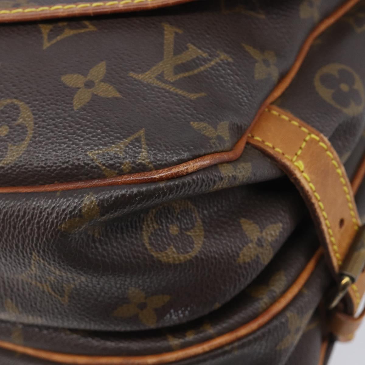 LOUIS VUITTON Monogram Saumur 30 Shoulder Bag M42256 LV Auth ka6514