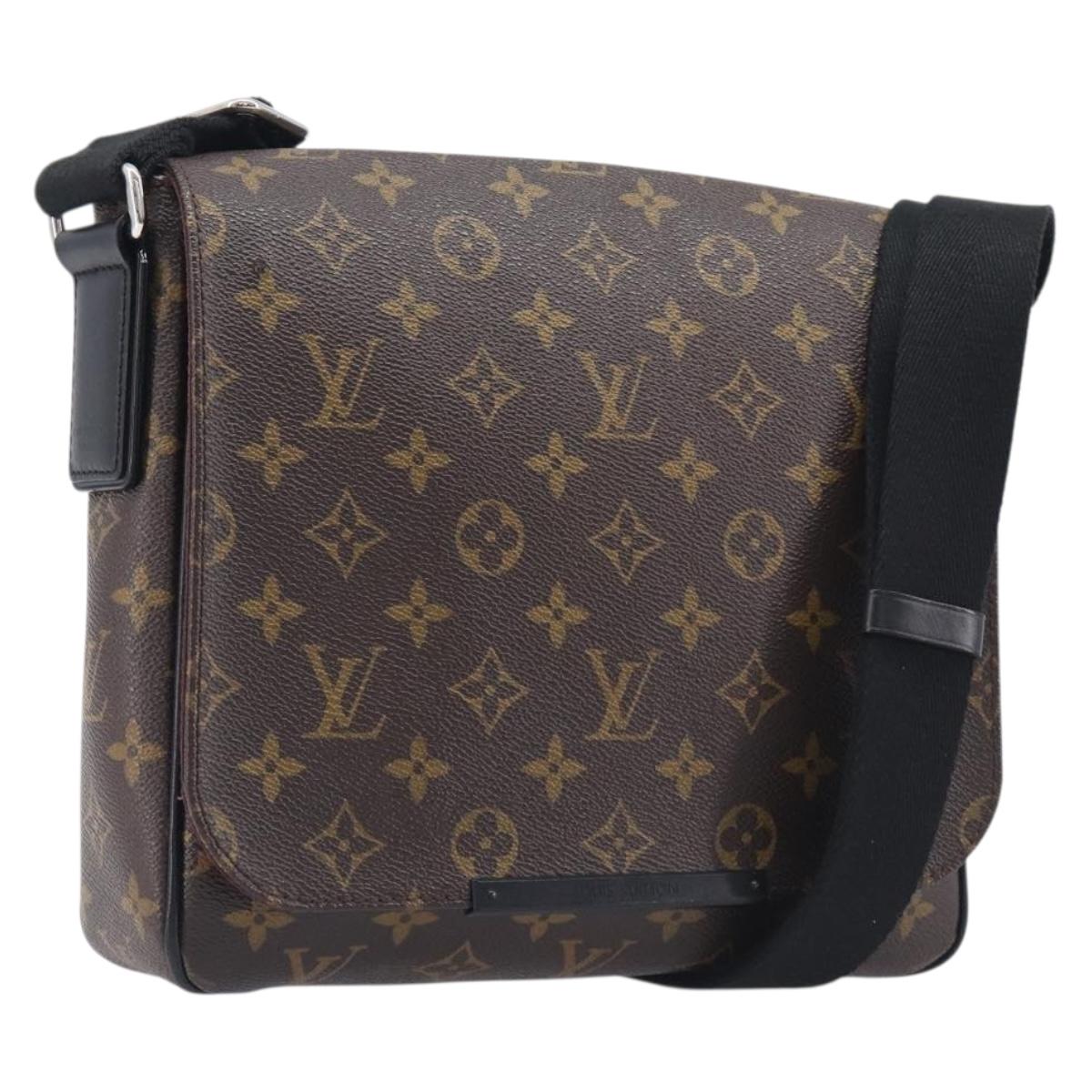 LOUIS VUITTON Monogram Macassar District PM Shoulder Bag M40935 LV Auth ka6671A