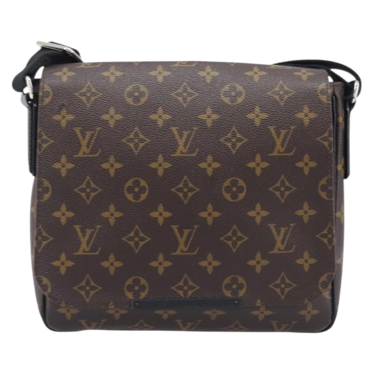 LOUIS VUITTON Monogram Macassar District PM Shoulder Bag M40935 LV Auth ka6671A