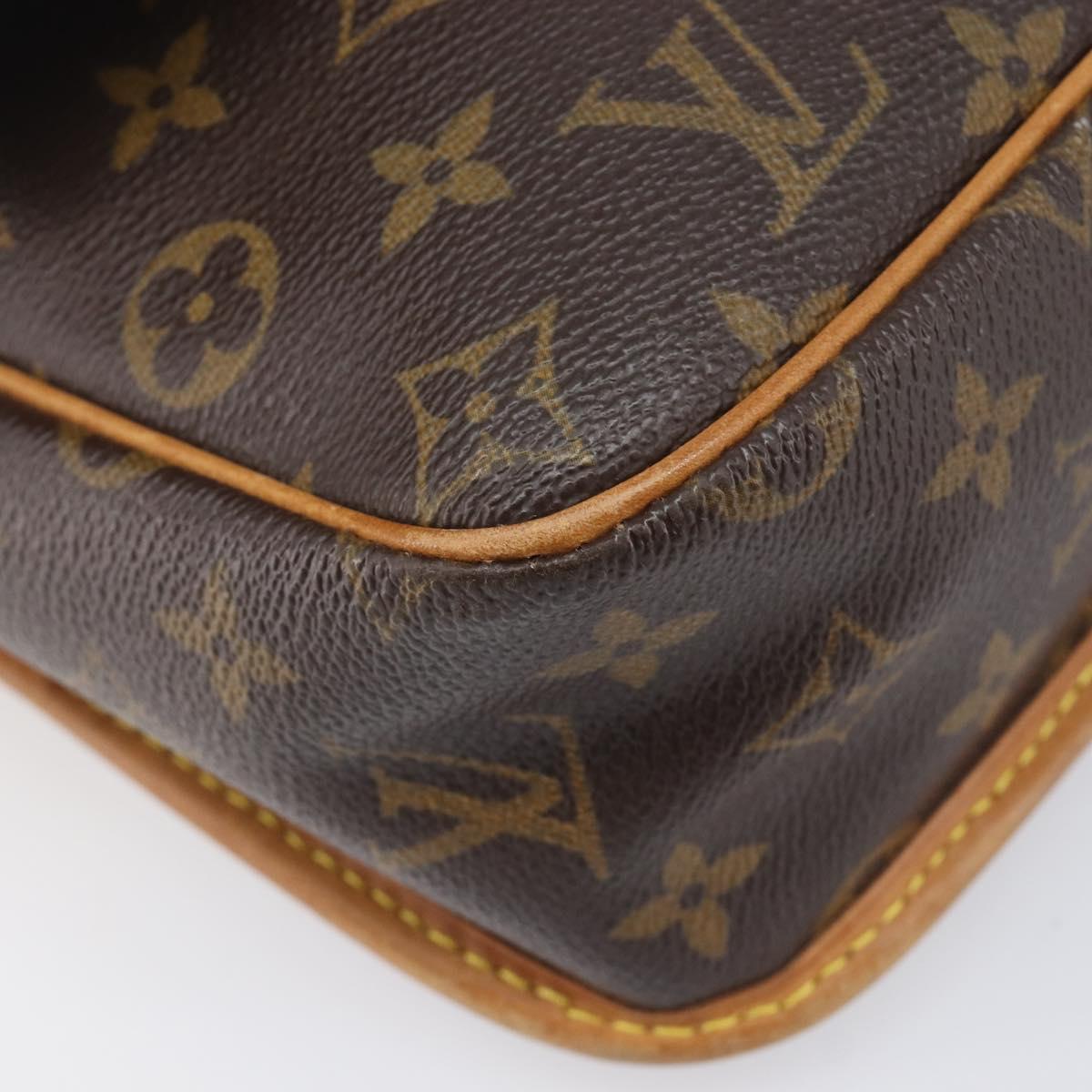 LOUIS VUITTON Monogram Sologne Shoulder Bag M42250 LV Auth ka6745A