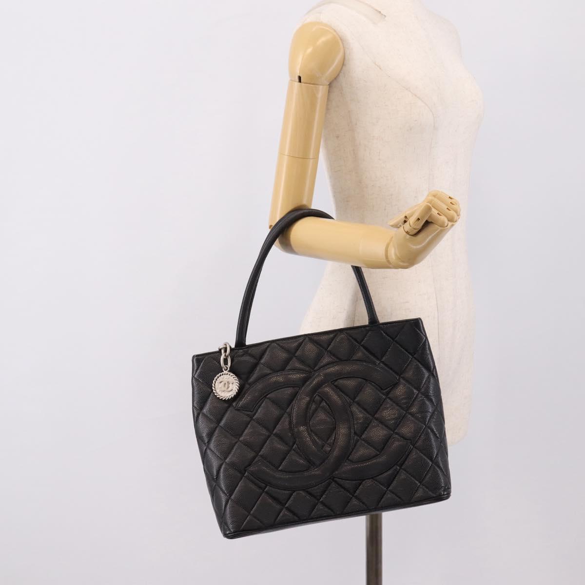 CHANEL Standard Tote Bag Caviar Skin Black Silver CC Auth ka6766V