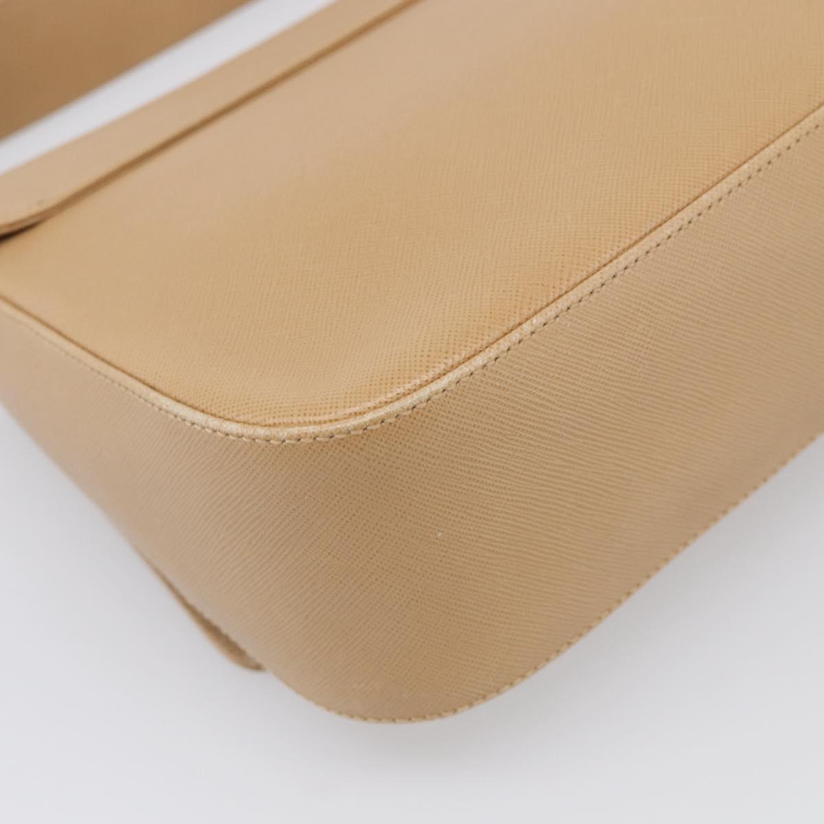 Salvatore Ferragamo Shoulder Bag Leather Beige Silver Auth ka6906
