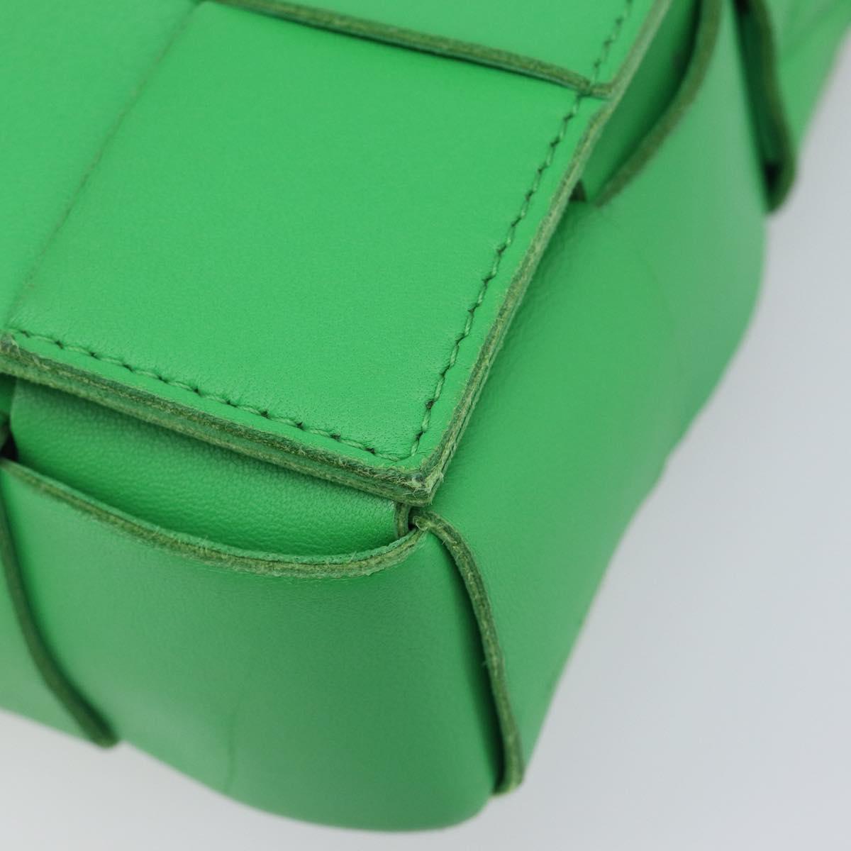 Bottega Veneta MAXI INTRECCIATO Cassette Bag Leather Green Silver Auth ka6923V