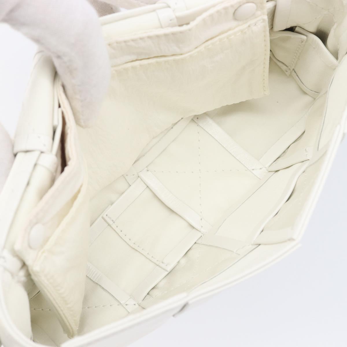 Bottega Veneta MAXI INTRECCIATO Cassette Waist Bag Leather White Auth ka6946V