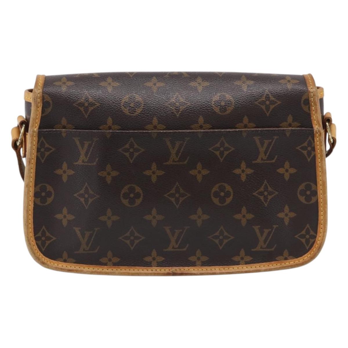 LOUIS VUITTON Monogram Sologne Shoulder Bag M42250 LV Auth ka6983