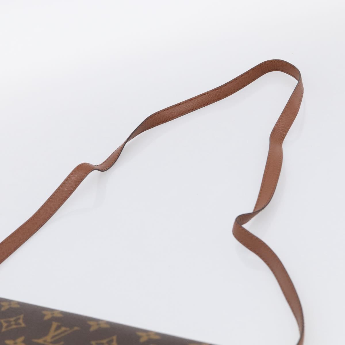 LOUIS VUITTON Monogram Bordeaux 27 Shoulder Bag M51797 LV Auth ka7001