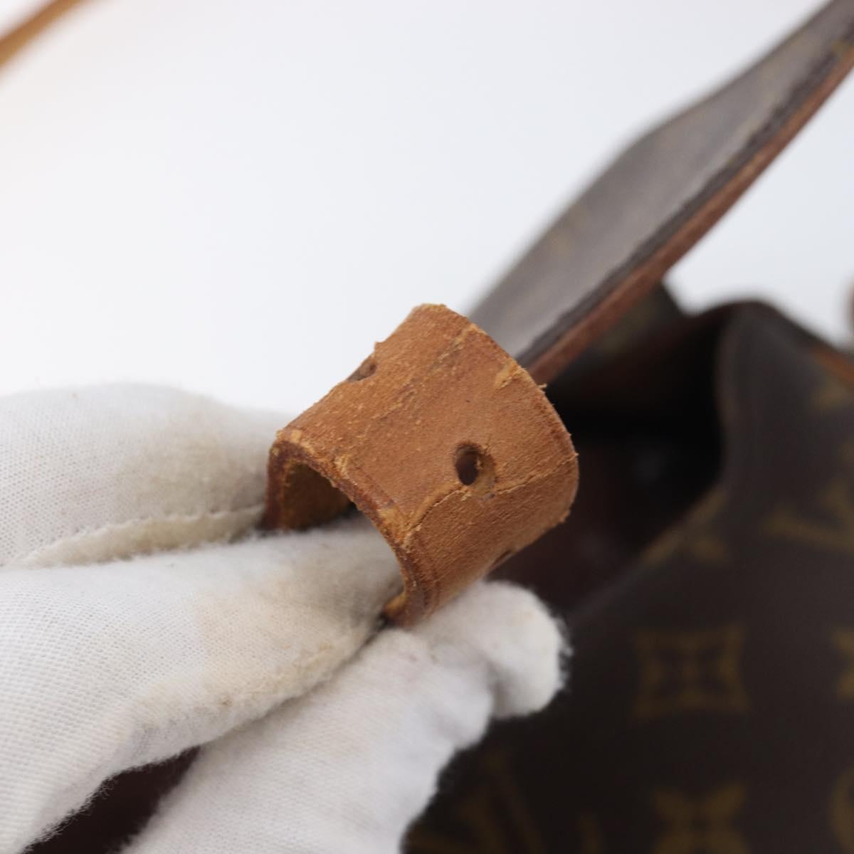 LOUIS VUITTON Monogram Cartouchiere MM Shoulder Bag M51253 LV Auth ka7007