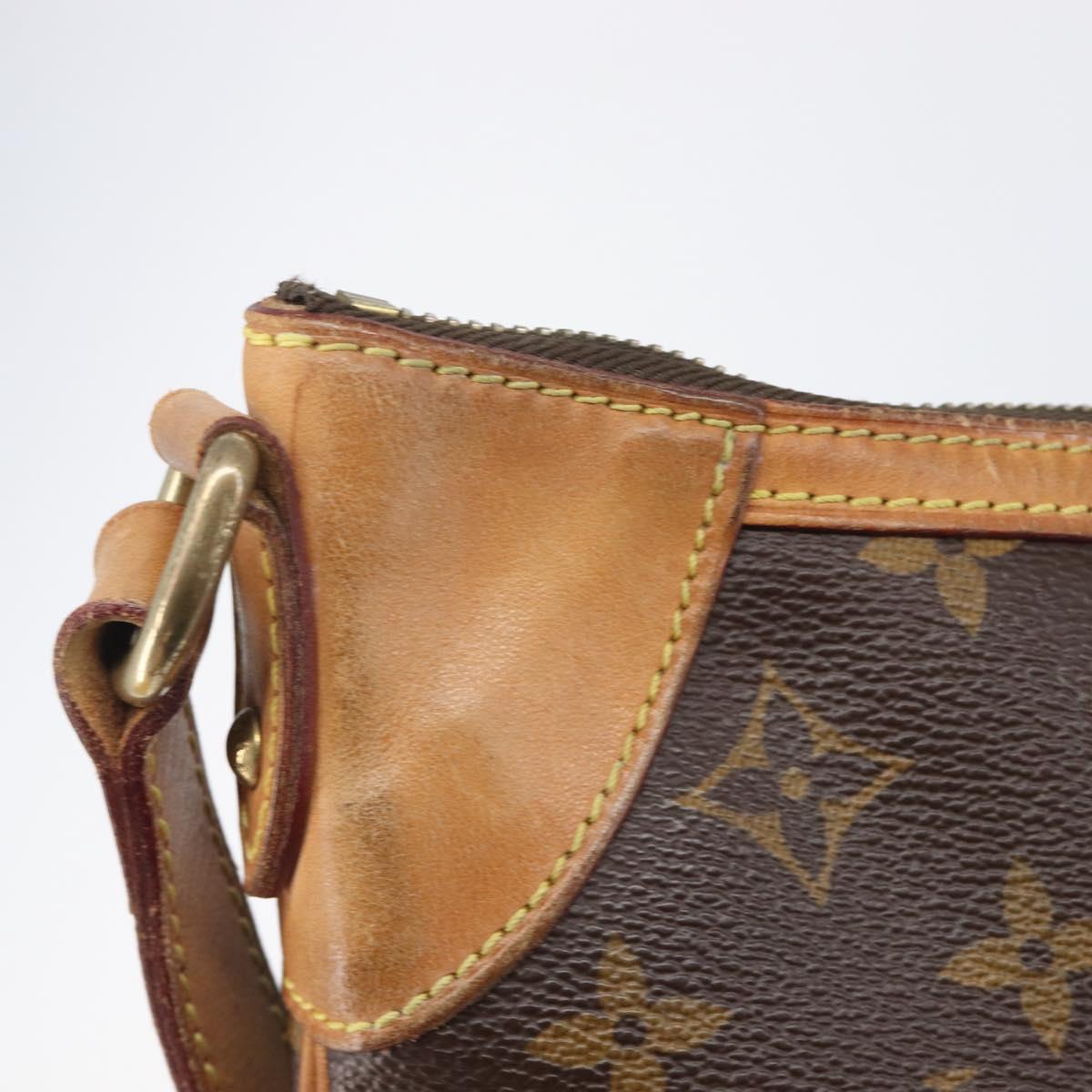 LOUIS VUITTON Monogram Odeon PM Shoulder Bag M56390 LV Auth ka7016A