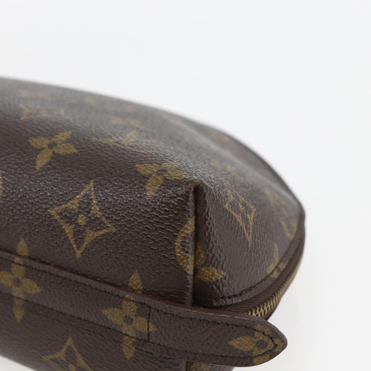 LOUIS VUITTON Monogram Trousse Demi Ronde Cosmetic Pouch M47520 LV Auth ka703