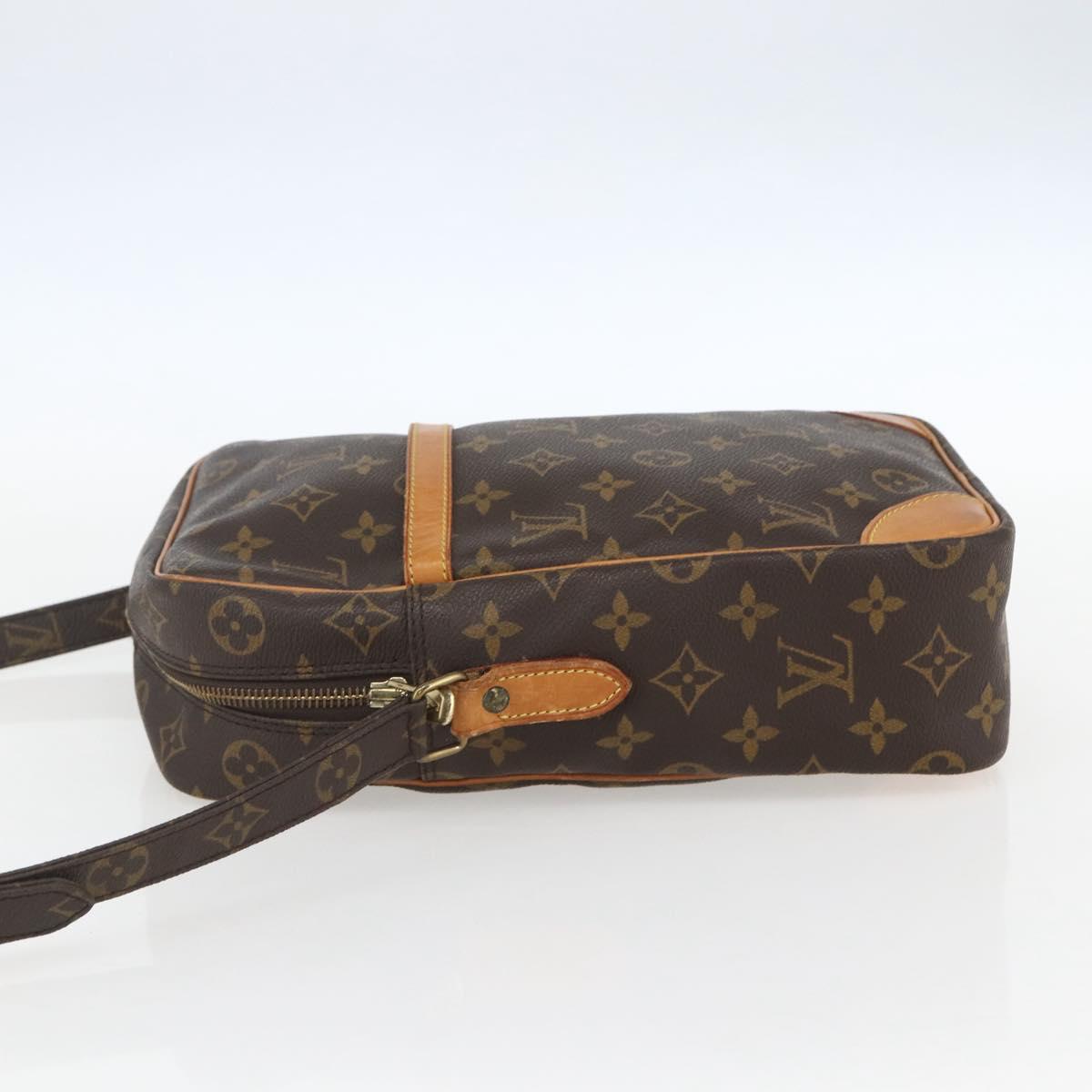 LOUIS VUITTON Monogram Danube GM Shoulder Bag M45262 LV Auth ka705