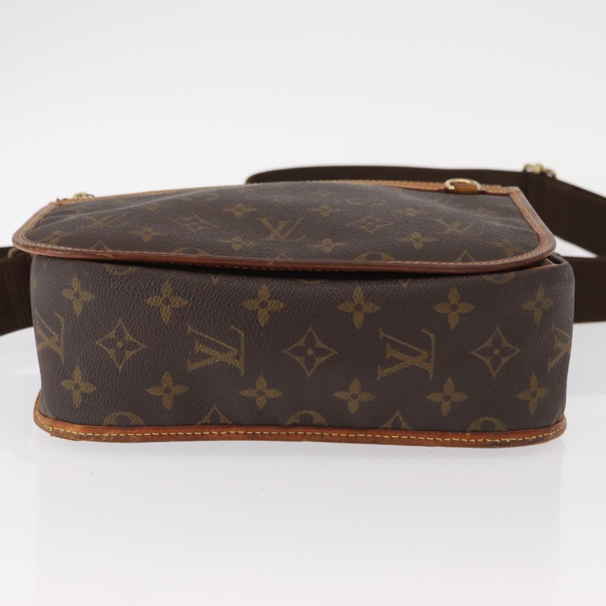 LOUIS VUITTON Monogram Messenger Bosphore PM Shoulder Bag M40106 LV Auth ka707