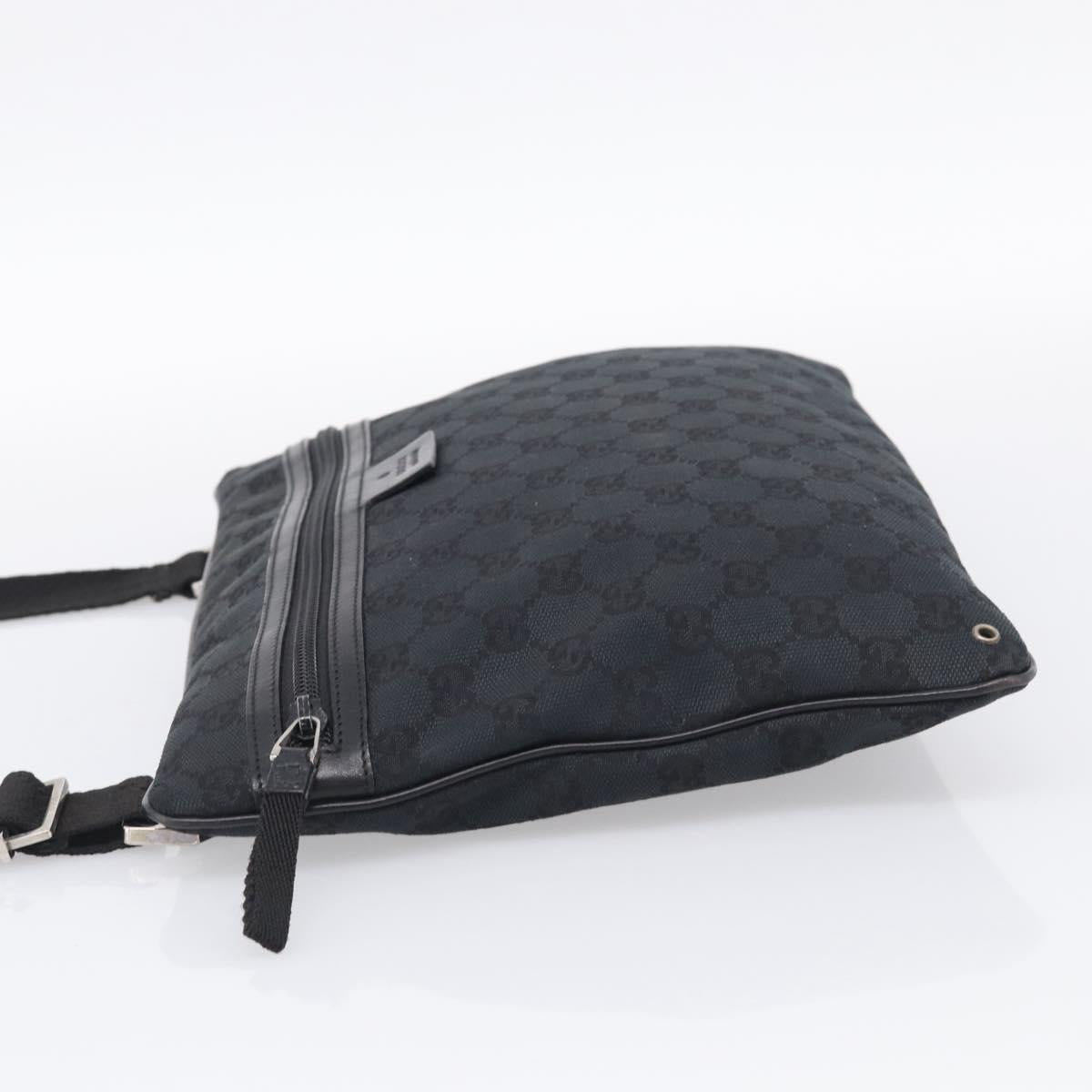 GUCCI GG Canvas Shoulder Bag Black Silver 90476 Auth ka7171A