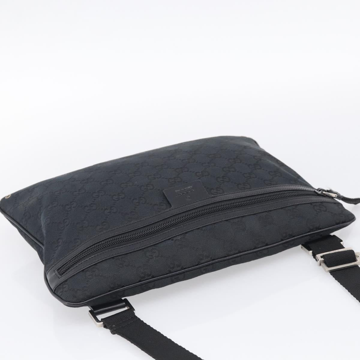 GUCCI GG Canvas Shoulder Bag Black Silver 90476 Auth ka7171A
