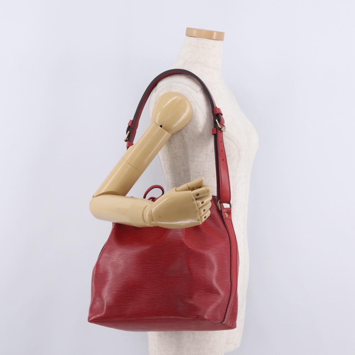 LOUIS VUITTON Epi Petit Noe Shoulder Bag Red M44107 LV Auth ka7175