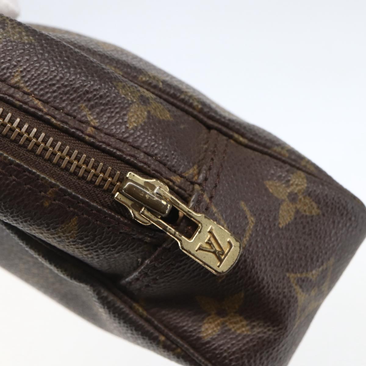 LOUIS VUITTON Monogram Trousse Toilette 23 Clutch Bag M47524 LV Auth ka925