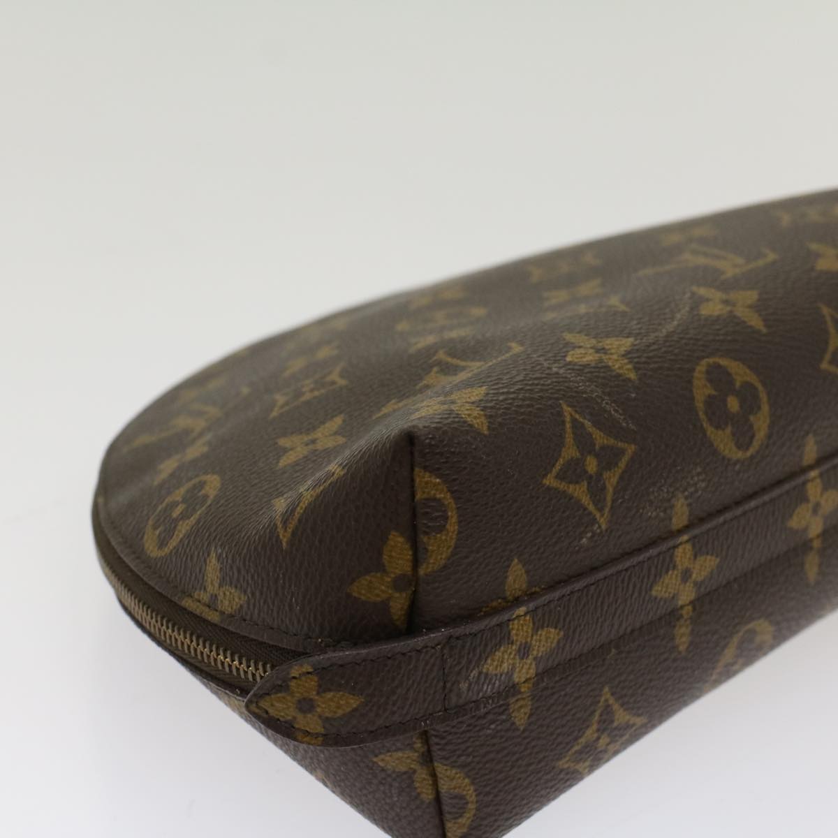 LOUIS VUITTON Monogram Trousse Demi Ronde Cosmetic Pouch M47520 LV Auth ki3334