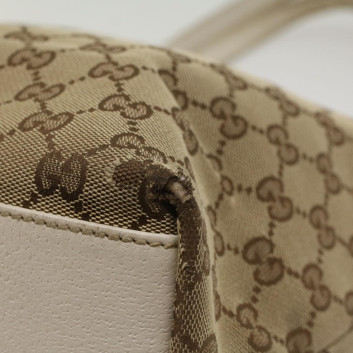 GUCCI GG Canvas Tote Bag Beige 153009 Auth ki3544