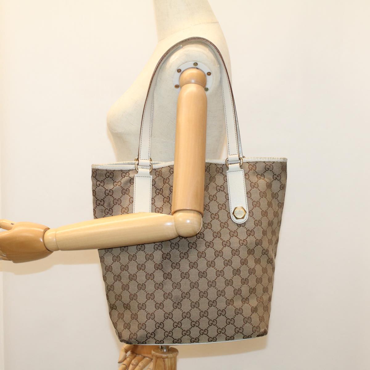 GUCCI GG Canvas Tote Bag Beige 153009 Auth ki3544