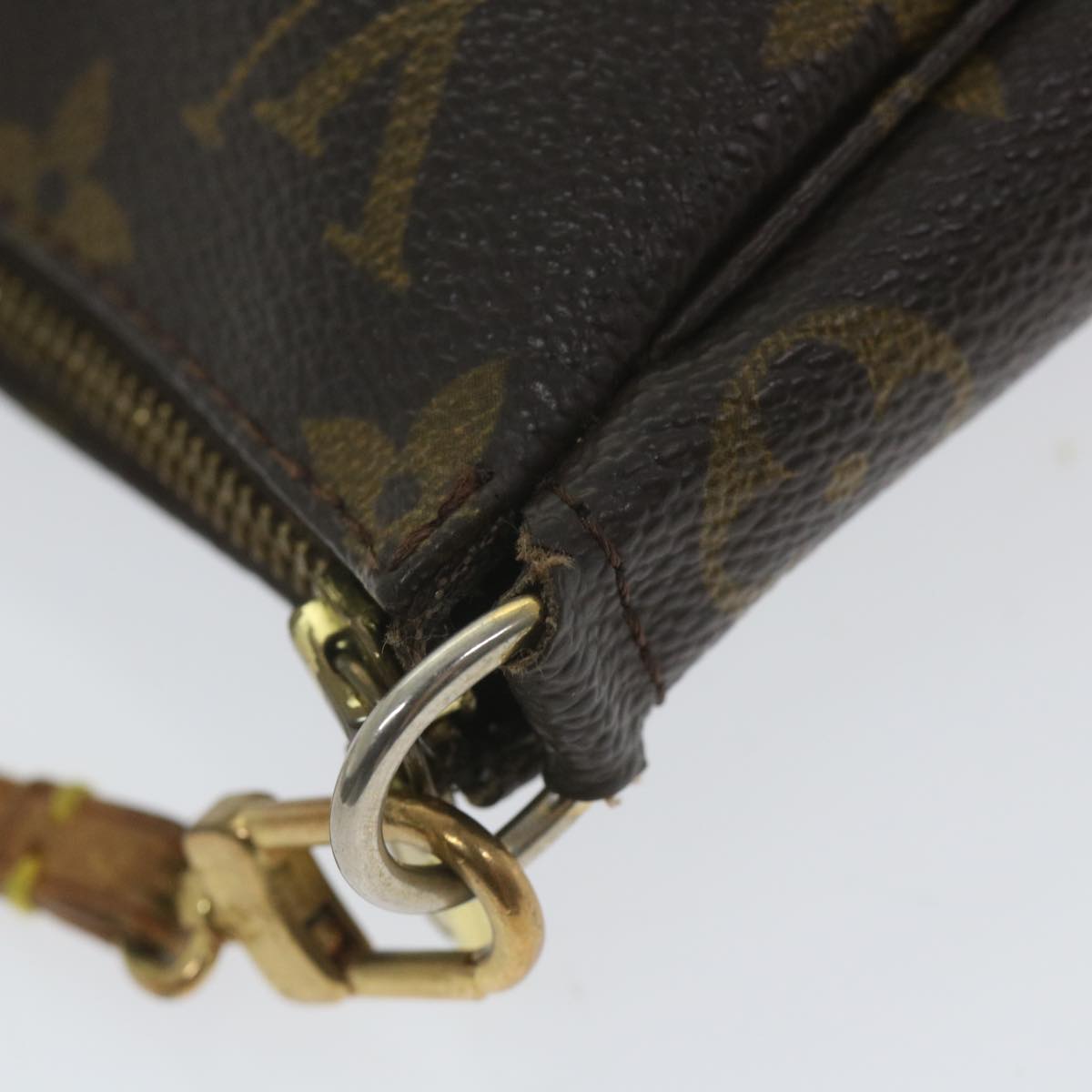 LOUIS VUITTON Monogram Pochette Accessoires Pouch M51980 LV Auth ki3680