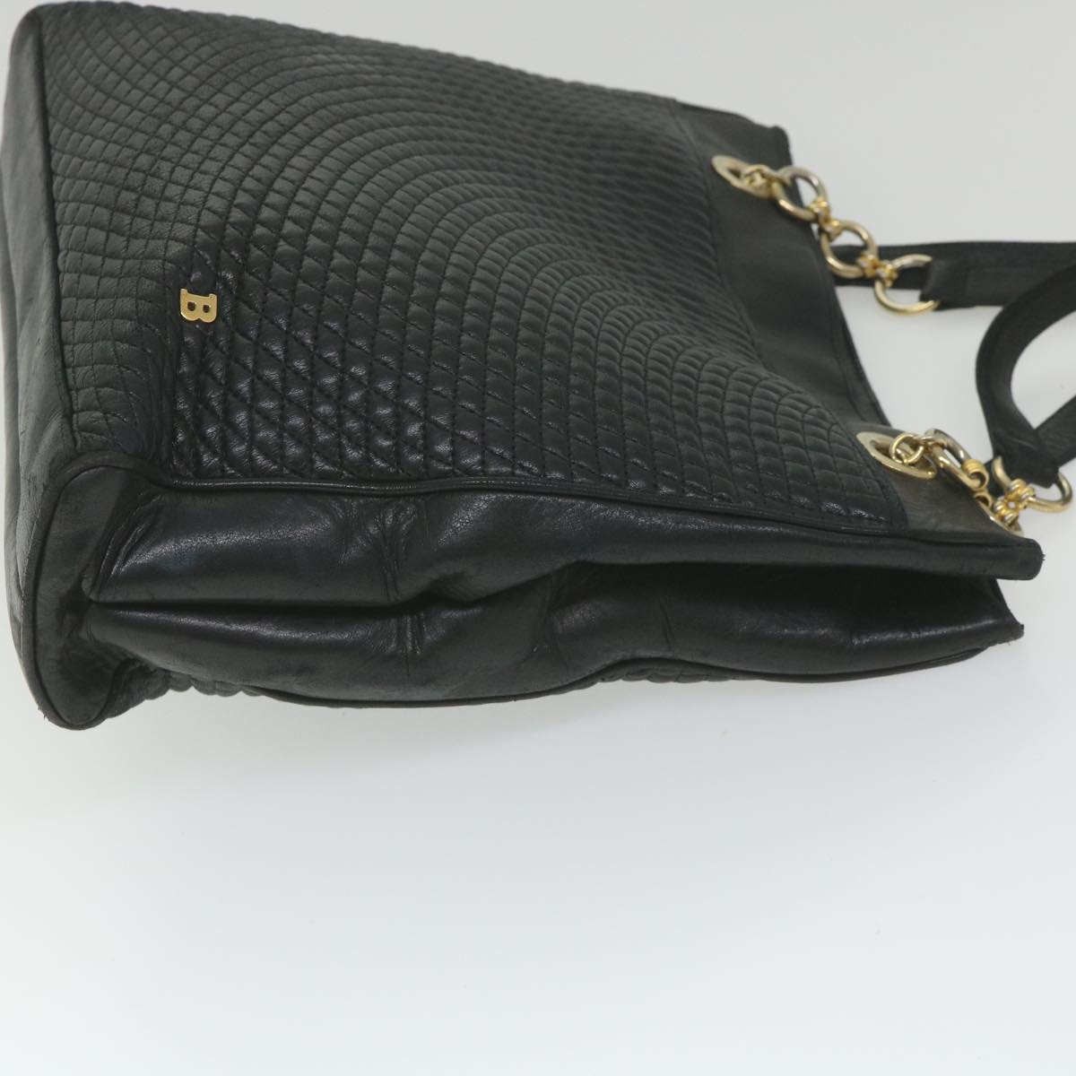 BALLY Matelasse Shoulder Bag Leather Black Auth ki3695