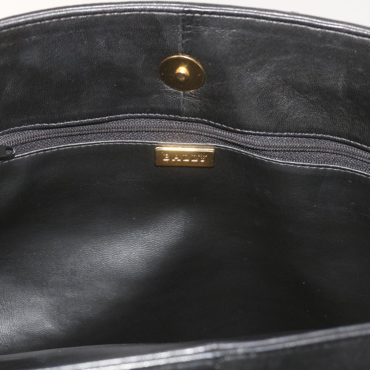 BALLY Matelasse Shoulder Bag Leather Black Auth ki3829