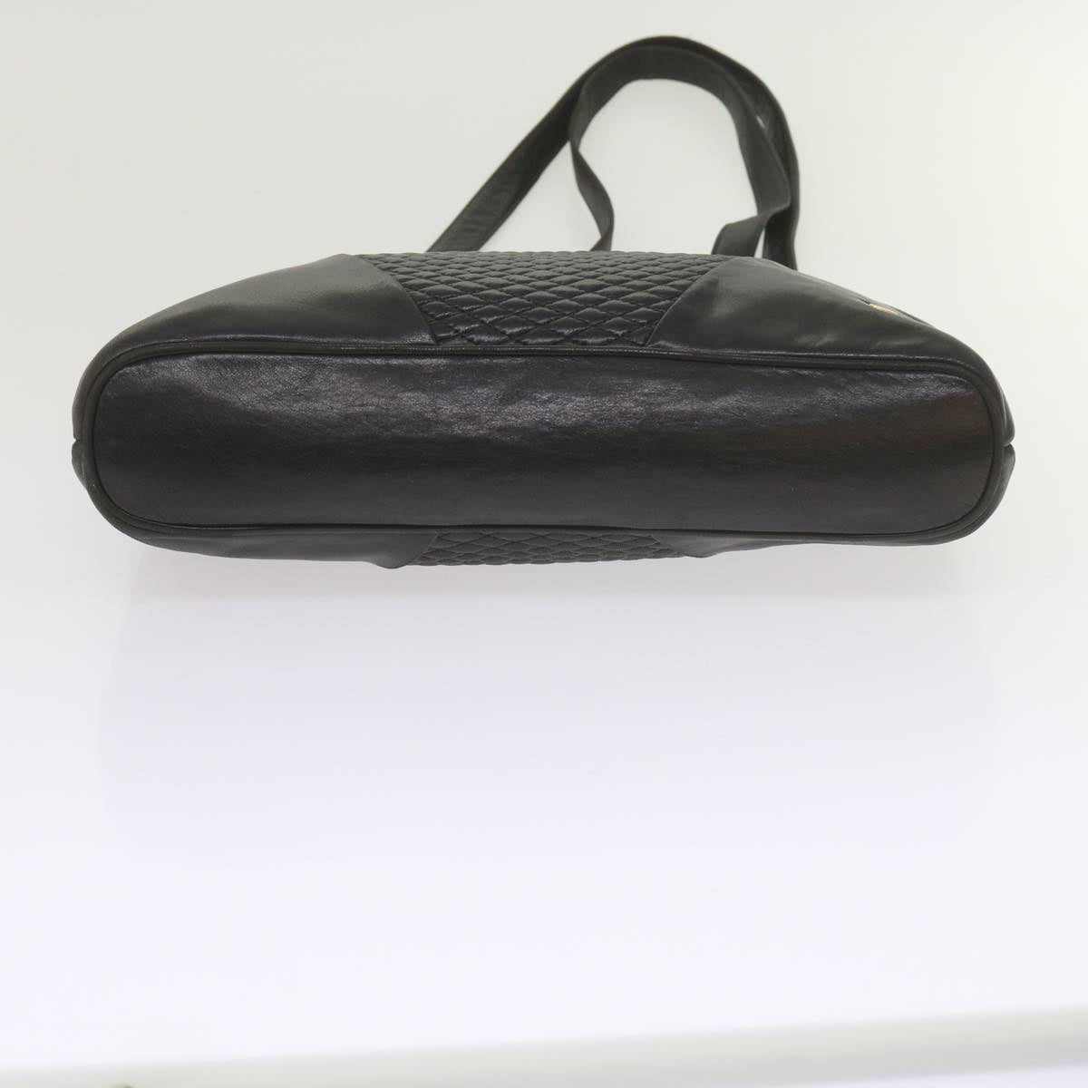 BALLY Matelasse Shoulder Bag Leather Black Auth ki3834