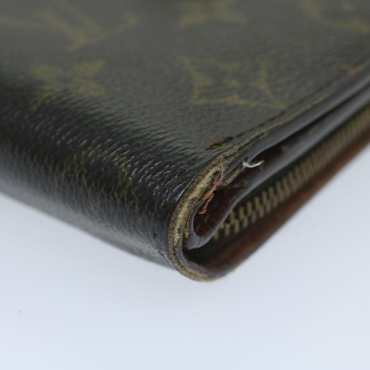 LOUIS VUITTON Monogram Compact Zip Wallet M61667 LV Auth ki3850