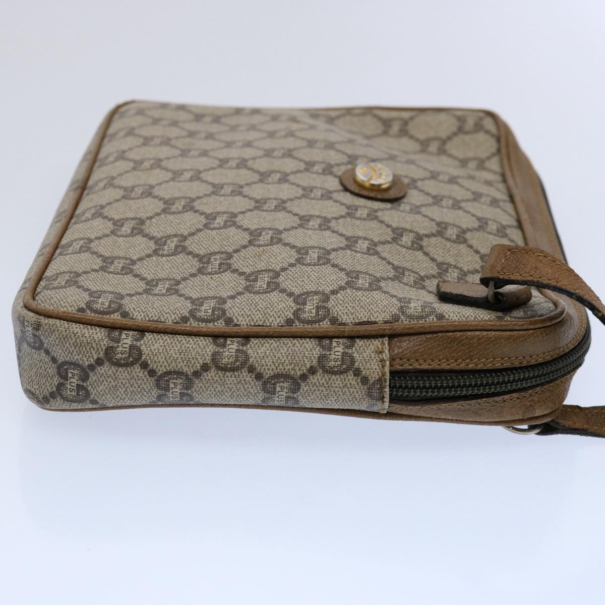 GUCCI GG Plus Supreme Clutch Bag PVC Leather Beige Auth ki3866