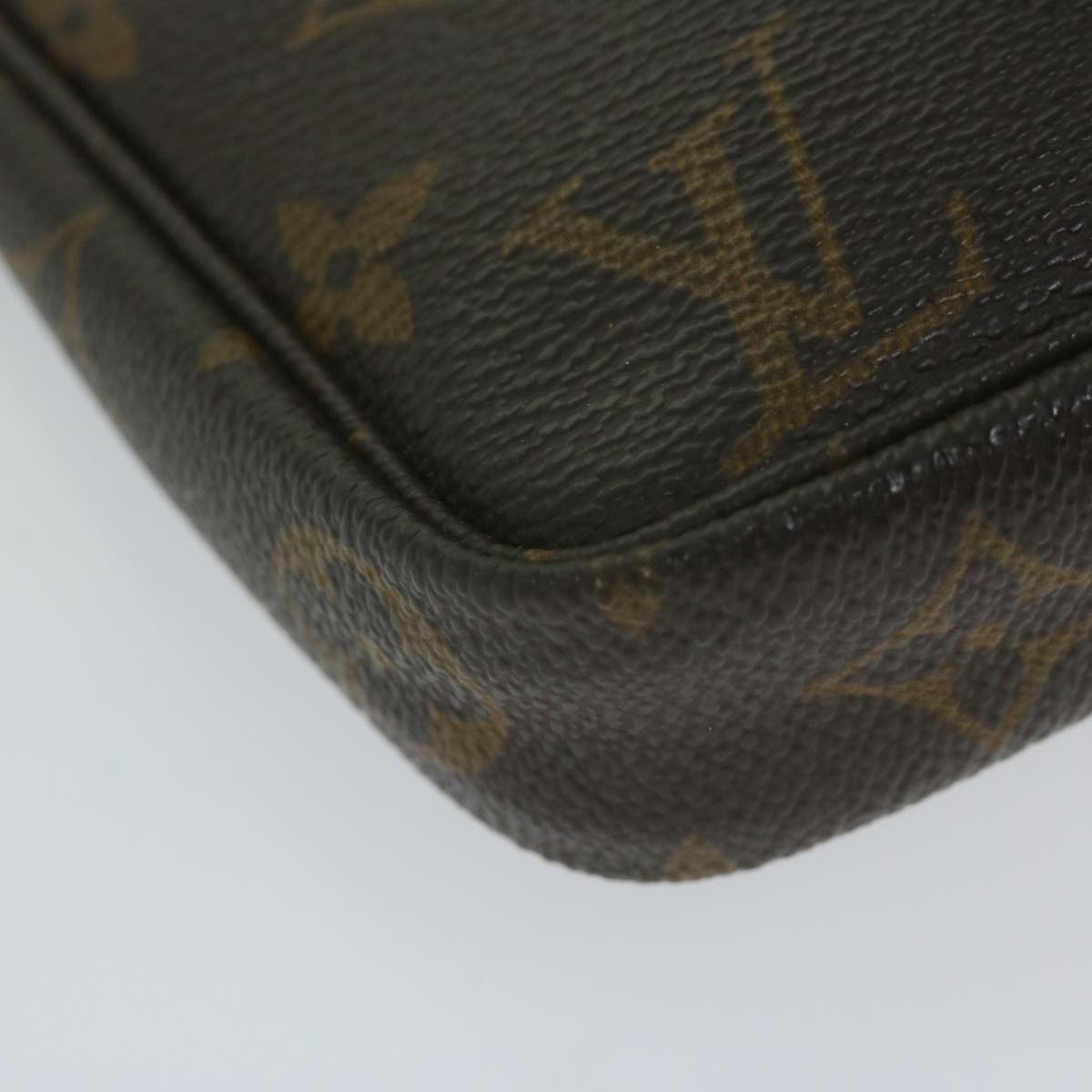 LOUIS VUITTON Monogram Pochette Accessoires Pouch M51980 LV Auth ki3891