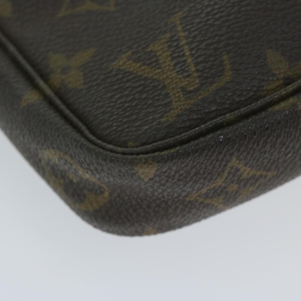 LOUIS VUITTON Monogram Pochette Accessoires Pouch M51980 LV Auth ki3892