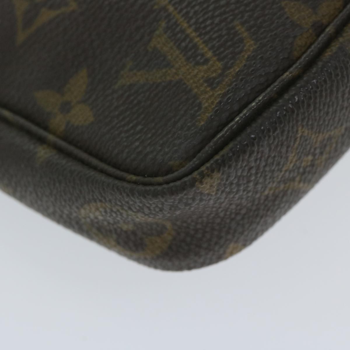 LOUIS VUITTON Monogram Pochette Accessoires Pouch M51980 LV Auth ki3892