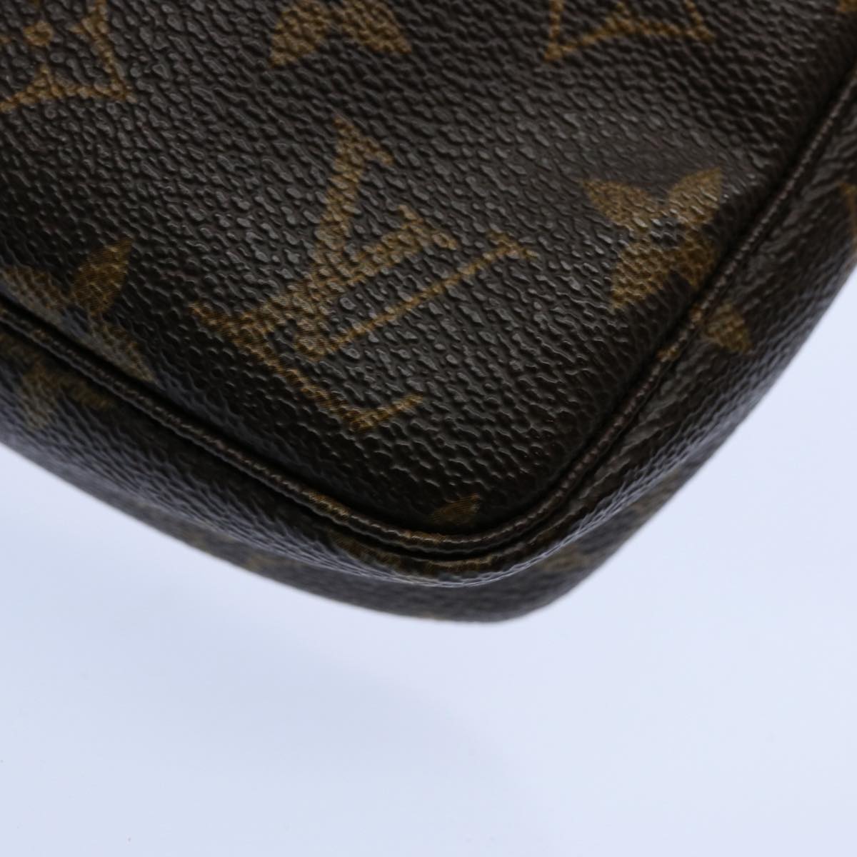 LOUIS VUITTON Monogram Pochette Accessoires Pouch M51980 LV Auth ki3893