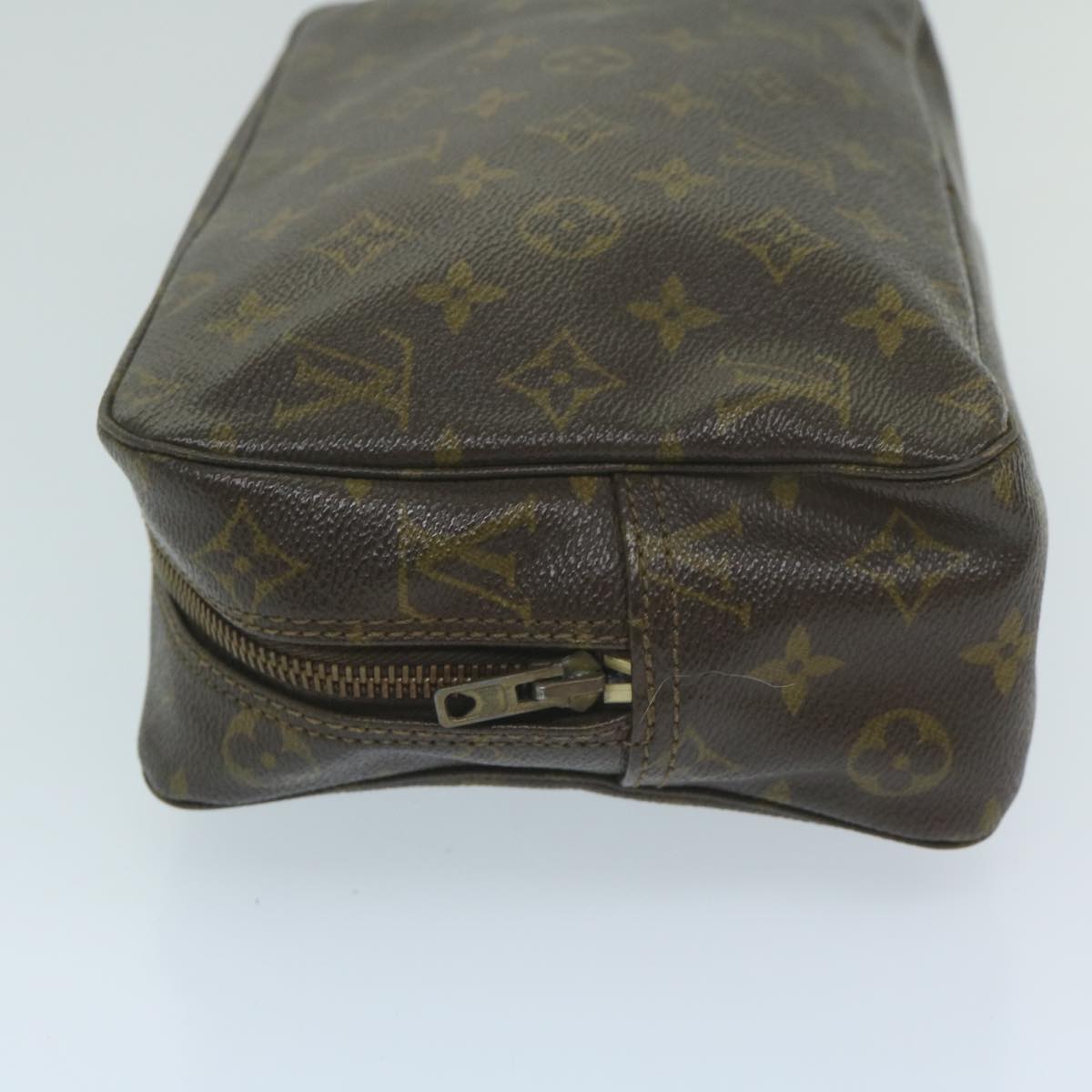 LOUIS VUITTON Monogram Trousse Toilette 28 Clutch Bag M47522 LV Auth ki4009