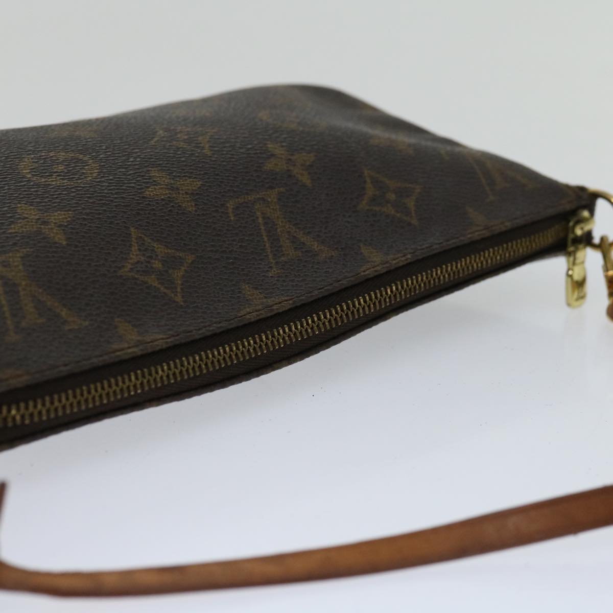 LOUIS VUITTON Monogram Pochette Accessoires Pouch M51980 LV Auth ki4055