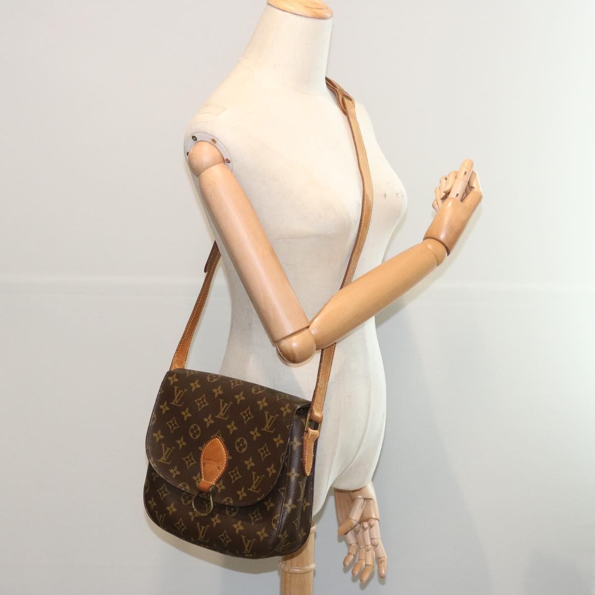 LOUIS VUITTON Monogram Saint Cloud GM Shoulder Bag M51242 LV Auth ki4107