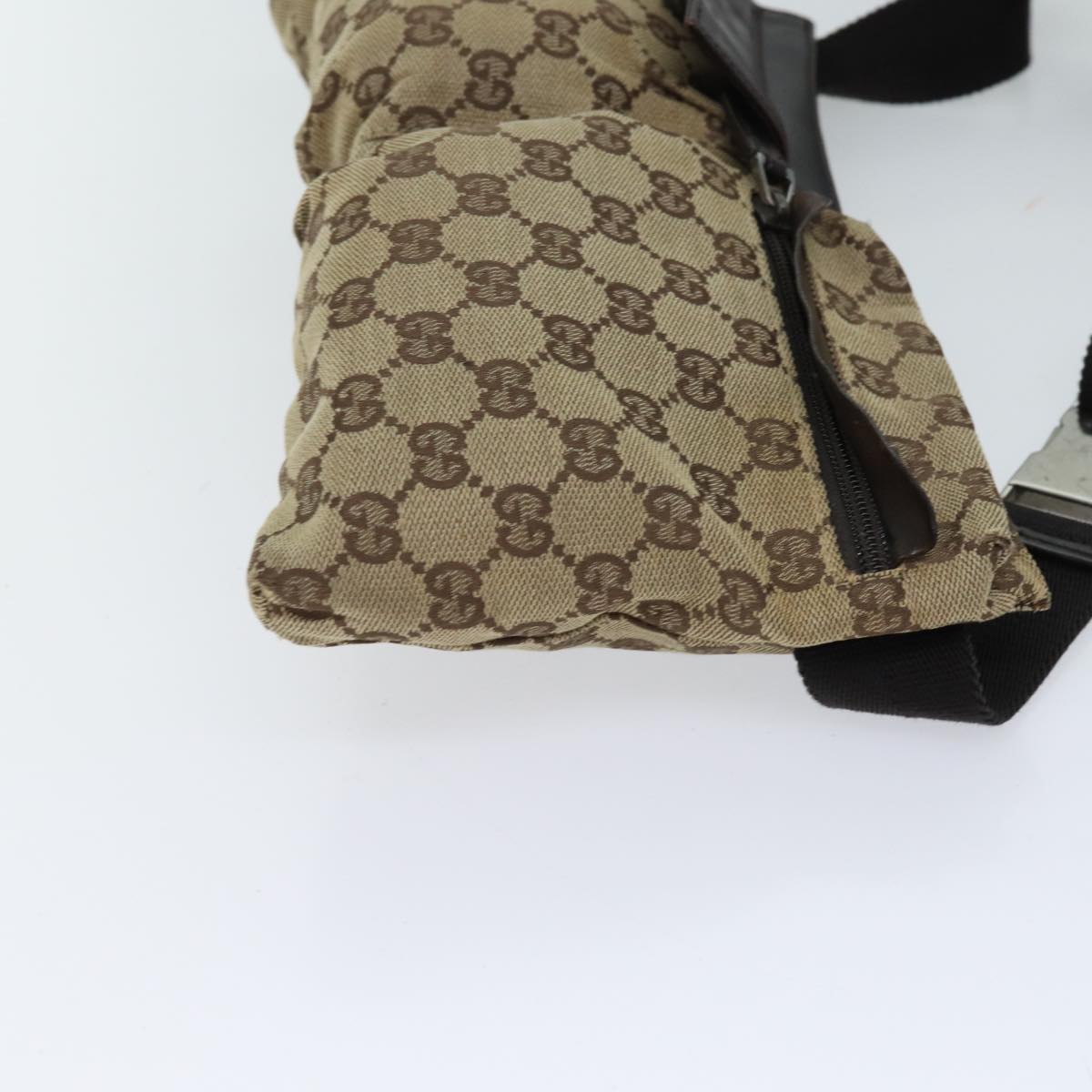 GUCCI GG Canvas Waist bag Beige 28566 Auth ki4305