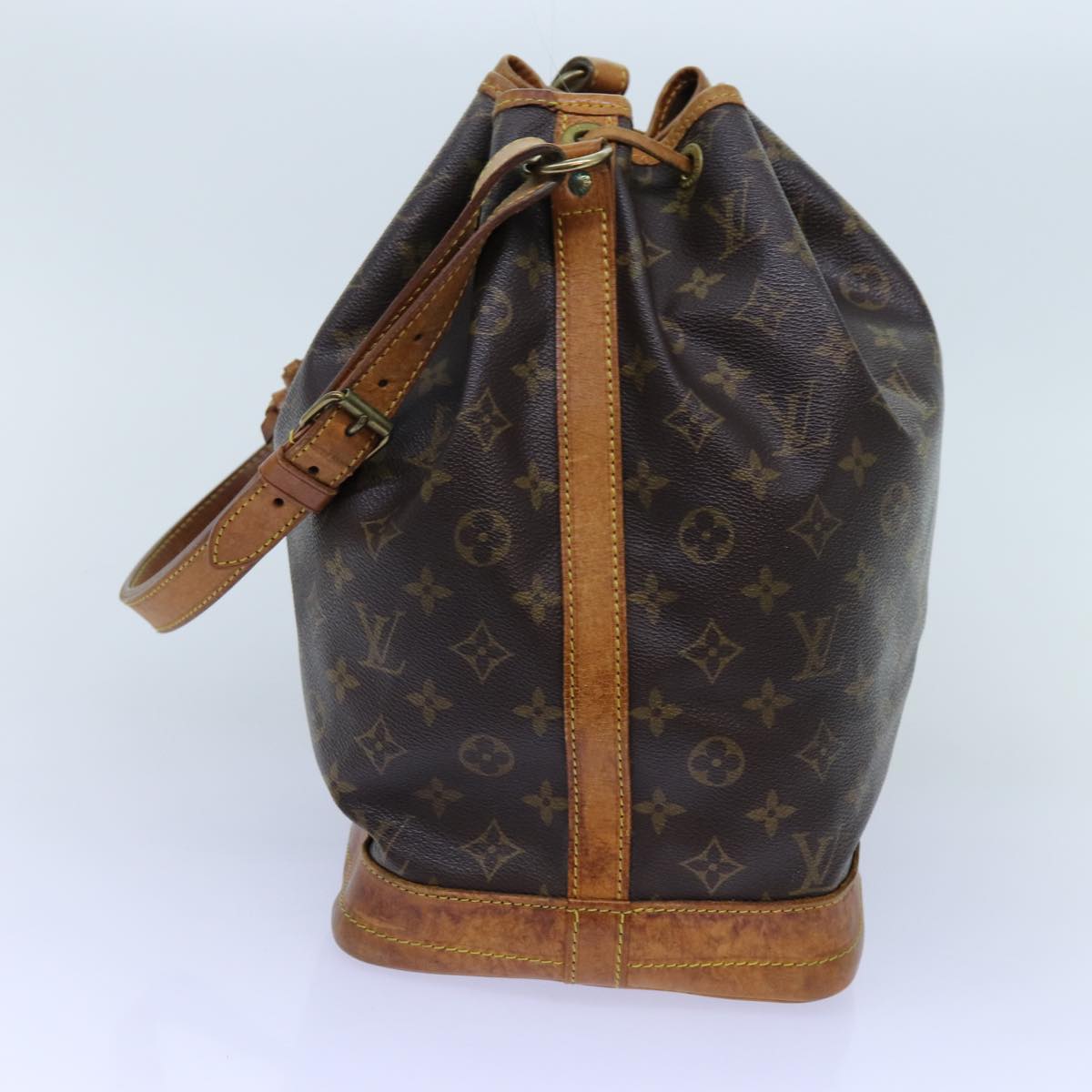 LOUIS VUITTON Monogram Noe Shoulder Bag M42224 LV Auth ki4362