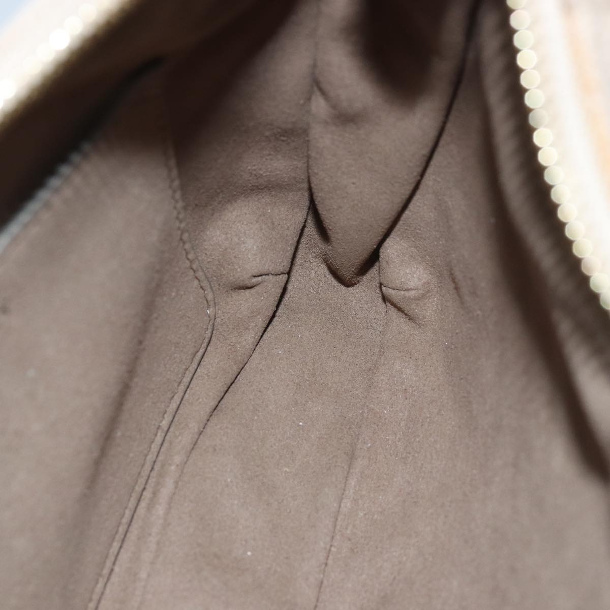 Stella MacCartney Chain Shoulder Bag Suede Beige Auth ki4488