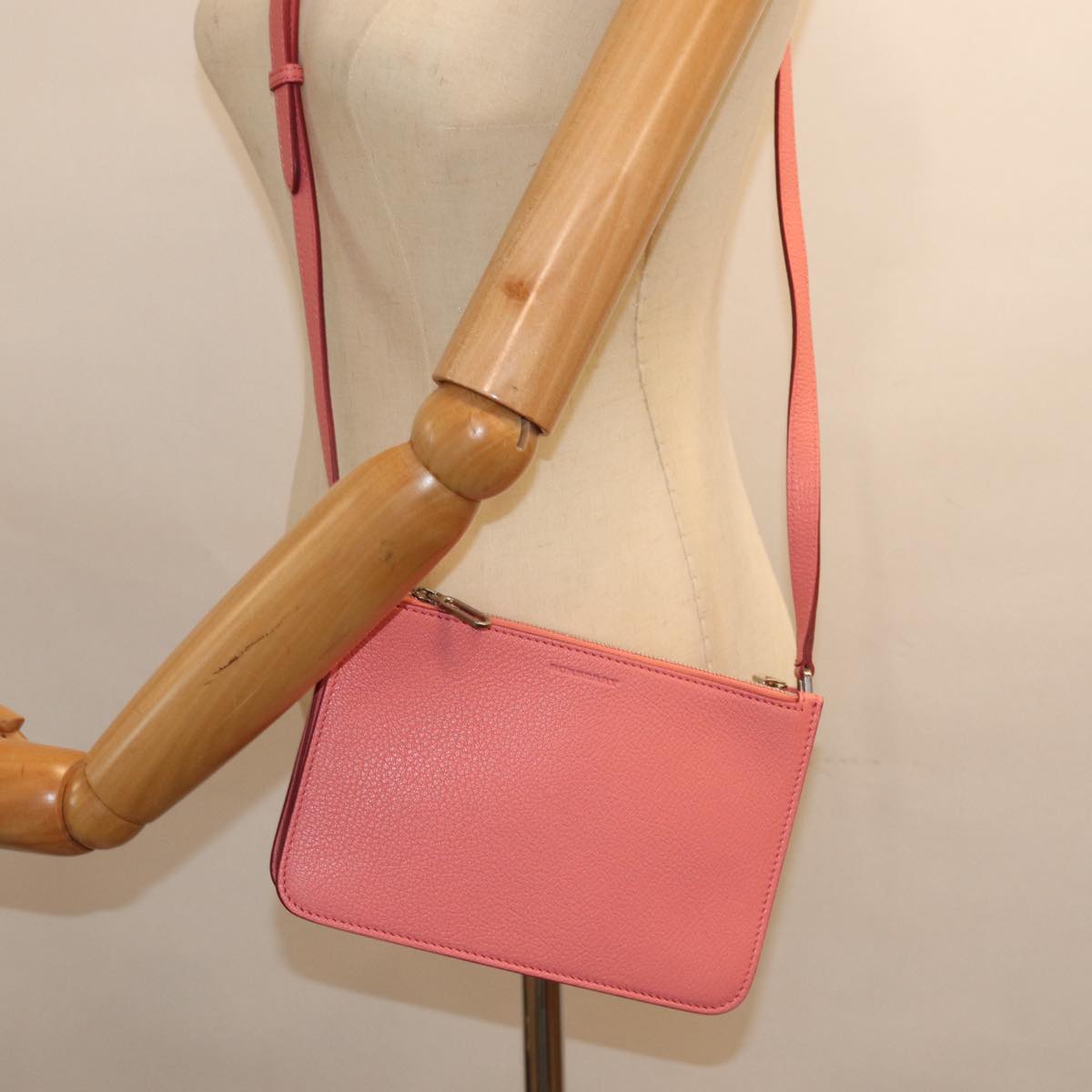 BURBERRY Shoulder Bag Leather Pink Auth ki4506V