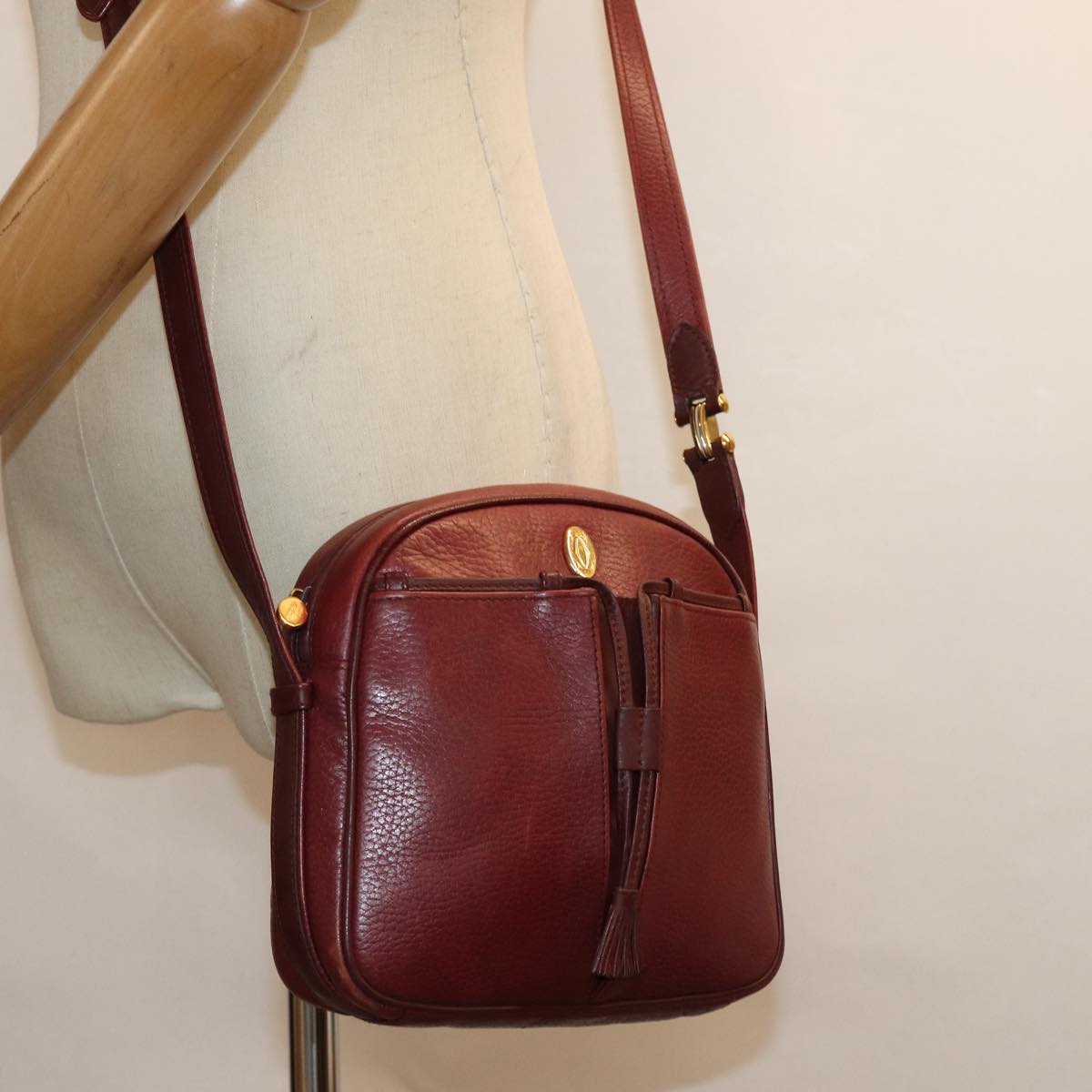 CARTIER Must Line Shoulder Bag Leather Bordeaux Auth ki4680