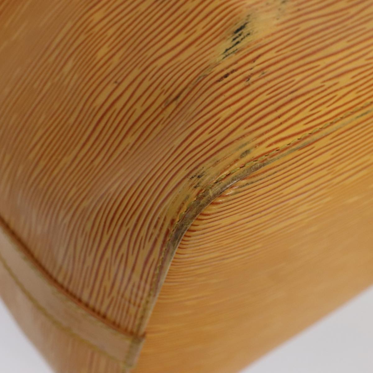 LOUIS VUITTON Epi Petit Noe Shoulder Bag Yellow M44109 LV Auth ki4864