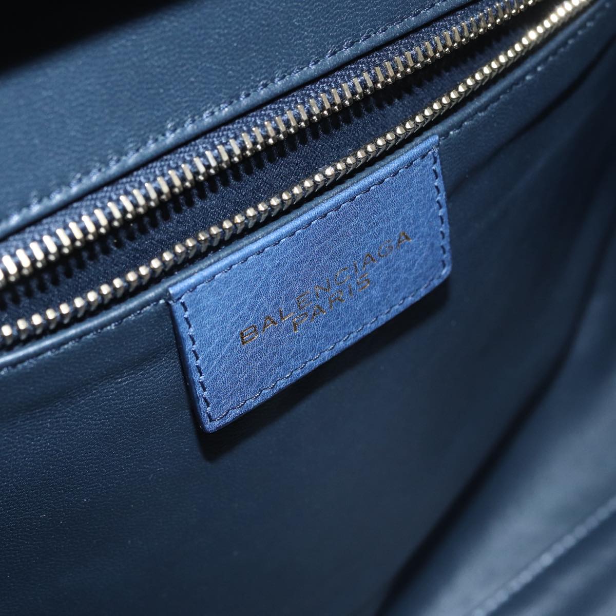 BALENCIAGA Tube Round Hand Bag Leather Navy Auth ki4912