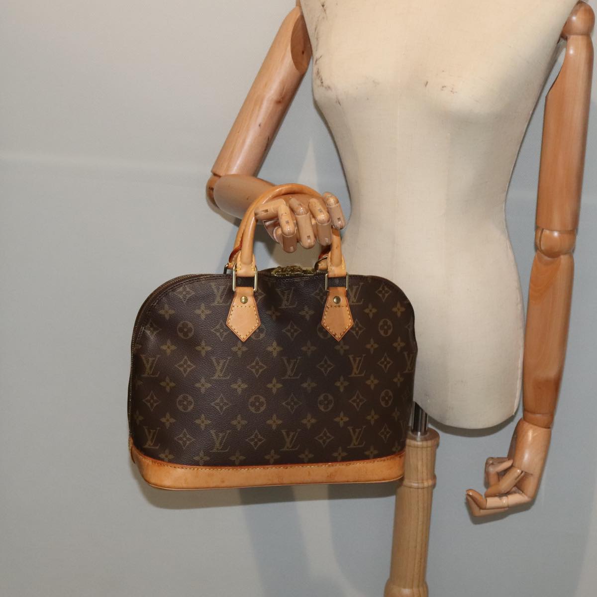 LOUIS VUITTON Monogram Alma Hand Bag M51130 LV Auth ki4959