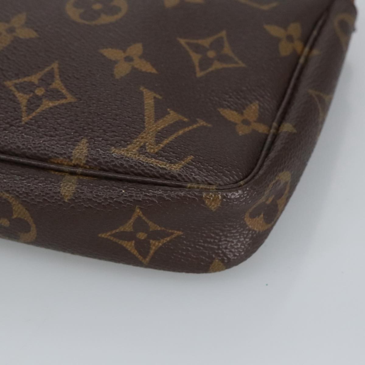 LOUIS VUITTON Monogram Pochette Accessoires Pouch M51980 LV Auth ki5077