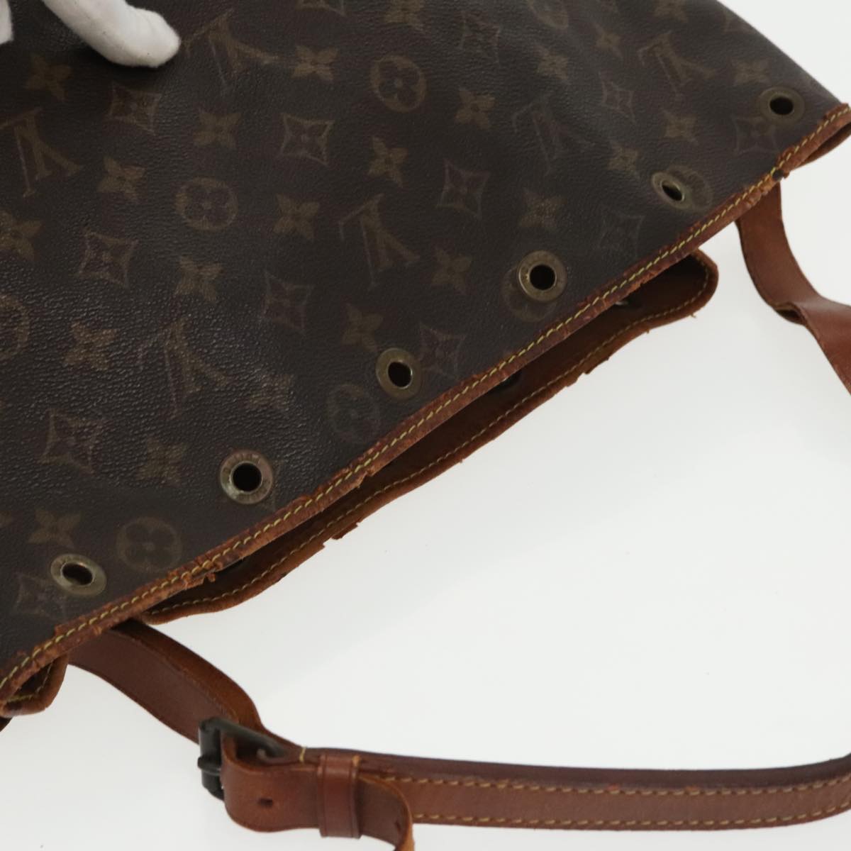 LOUIS VUITTON Monogram Noe Shoulder Bag M42224 LV Auth ki5147