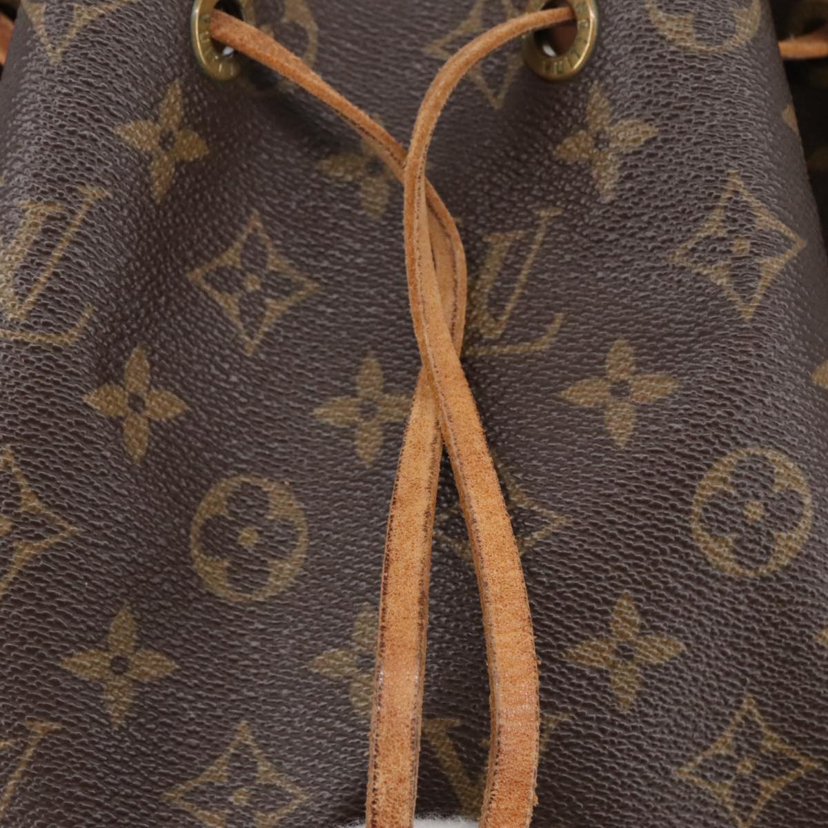 LOUIS VUITTON Monogram Petit Noe Shoulder Bag M42226 LV Auth ki5185