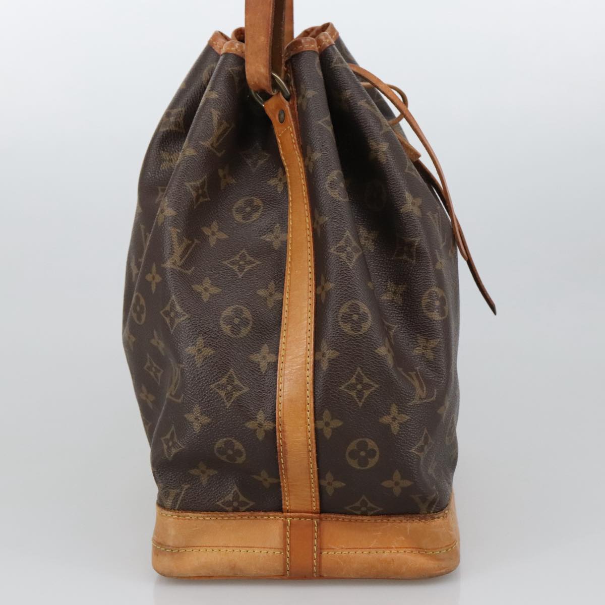 LOUIS VUITTON Monogram Petit Noe Shoulder Bag M42226 LV Auth ki5185